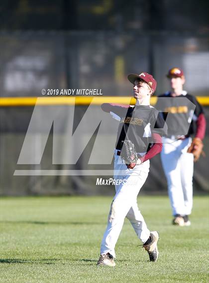 Thumbnail 1 in Hixson vs Grace photogallery.
