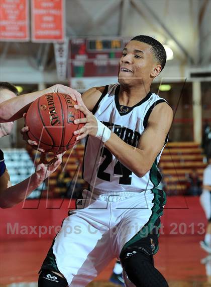 Thumbnail 3 in Hutchinson vs. Lawrence Free State (McPherson Invitational) photogallery.