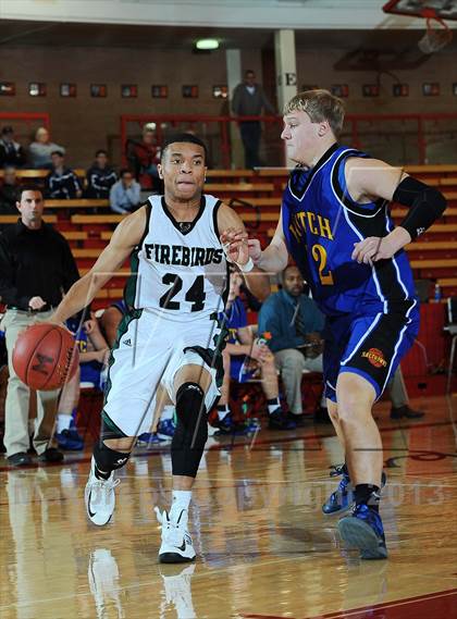 Thumbnail 2 in Hutchinson vs. Lawrence Free State (McPherson Invitational) photogallery.