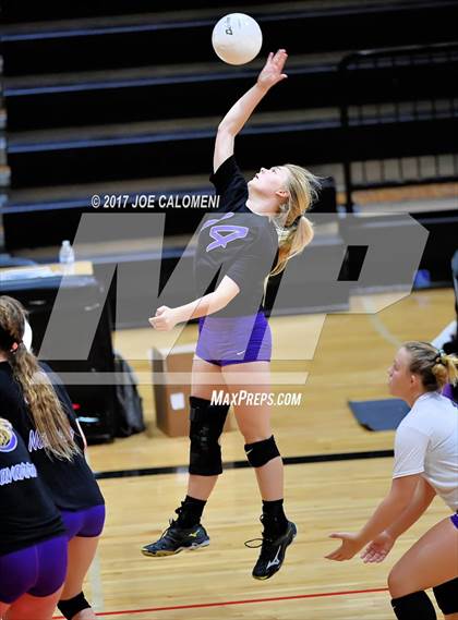 Thumbnail 2 in Navarro vs San Antonio Christian (Wagner Invitational) photogallery.