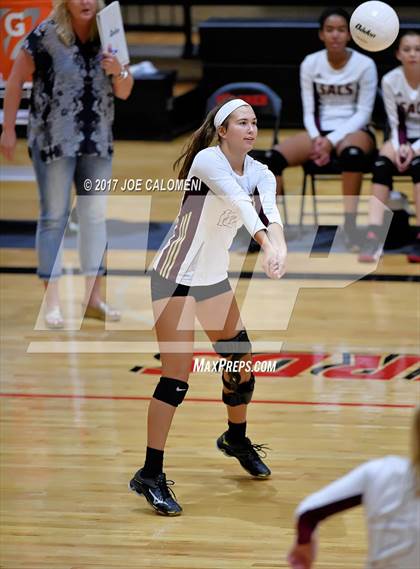 Thumbnail 1 in Navarro vs San Antonio Christian (Wagner Invitational) photogallery.