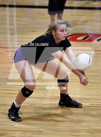 Thumbnail 1 in Navarro vs San Antonio Christian (Wagner Invitational) photogallery.