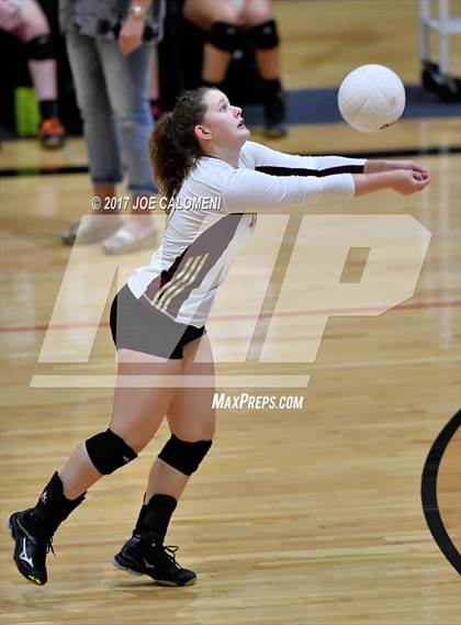 Thumbnail 2 in Navarro vs San Antonio Christian (Wagner Invitational) photogallery.