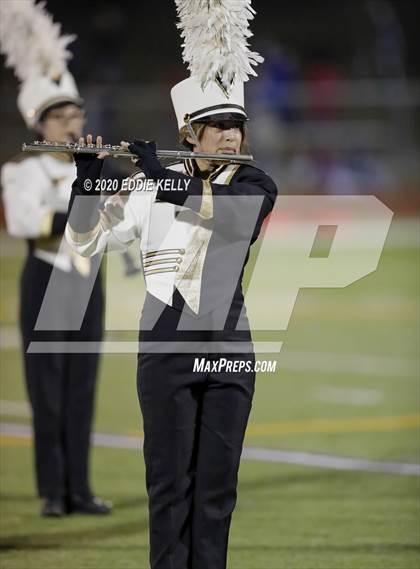 Thumbnail 1 in Palmer vs. Leonard (UIL 3A Bi-District Playoff) photogallery.