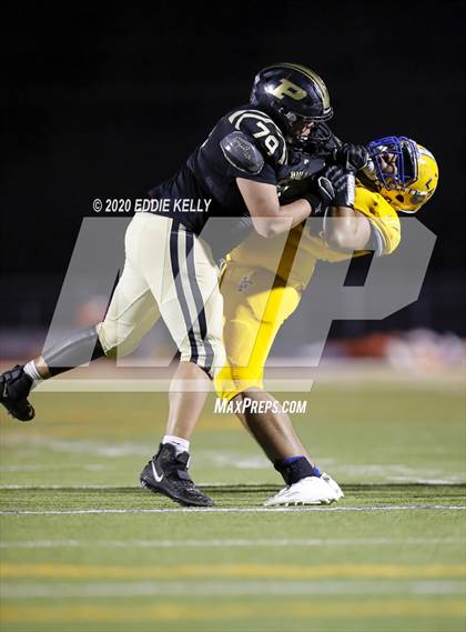 Thumbnail 2 in Palmer vs. Leonard (UIL 3A Bi-District Playoff) photogallery.