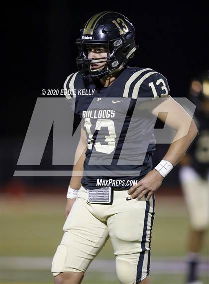 Thumbnail 3 in Palmer vs. Leonard (UIL 3A Bi-District Playoff) photogallery.