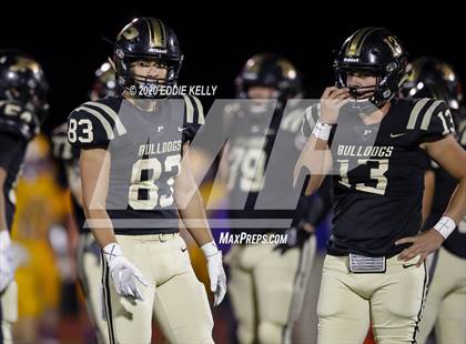 Thumbnail 1 in Palmer vs. Leonard (UIL 3A Bi-District Playoff) photogallery.