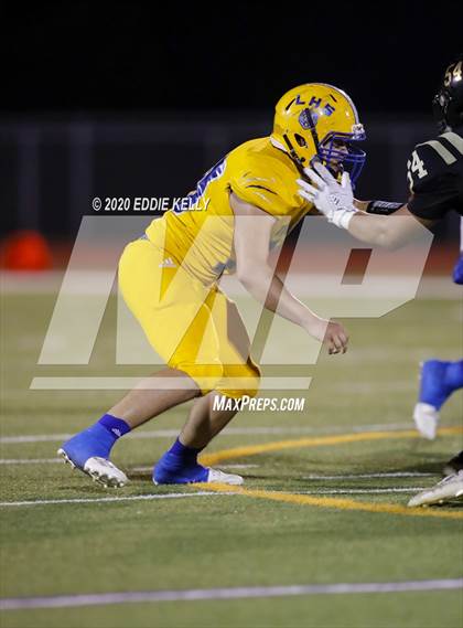 Thumbnail 3 in Palmer vs. Leonard (UIL 3A Bi-District Playoff) photogallery.