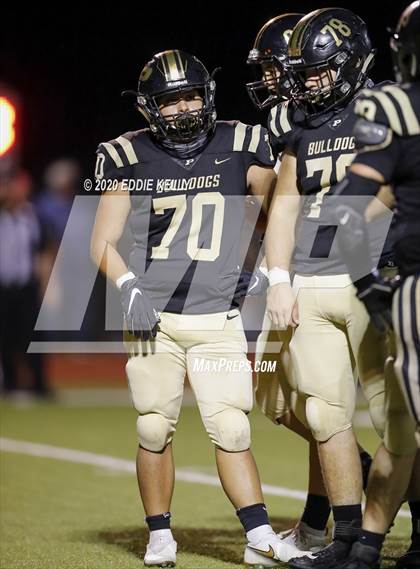 Thumbnail 3 in Palmer vs. Leonard (UIL 3A Bi-District Playoff) photogallery.