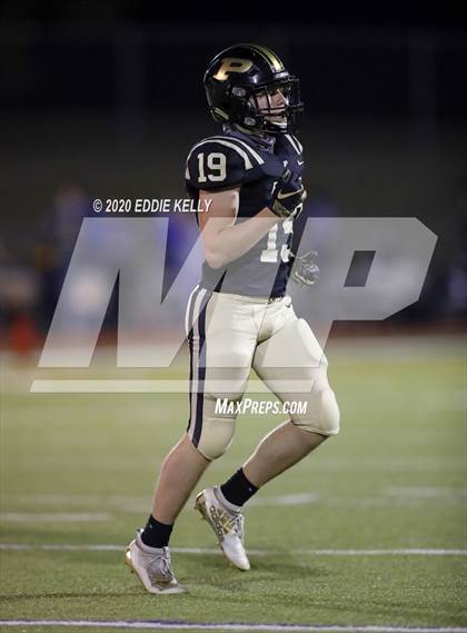 Thumbnail 1 in Palmer vs. Leonard (UIL 3A Bi-District Playoff) photogallery.