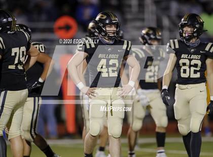 Thumbnail 3 in Palmer vs. Leonard (UIL 3A Bi-District Playoff) photogallery.