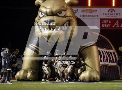 Thumbnail 2 in Palmer vs. Leonard (UIL 3A Bi-District Playoff) photogallery.
