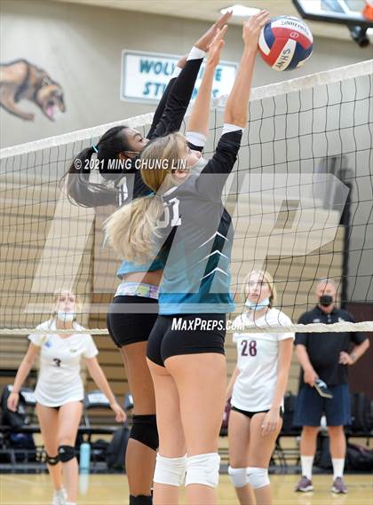 Thumbnail 1 in Laguna Beach @ Aliso Niguel photogallery.