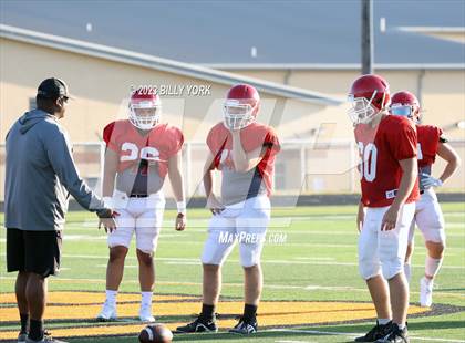 Thumbnail 3 in Grand Saline vs Van photogallery.