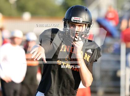 Thumbnail 2 in Grand Saline vs Van photogallery.