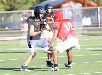 Thumbnail 1 in Grand Saline vs Van photogallery.