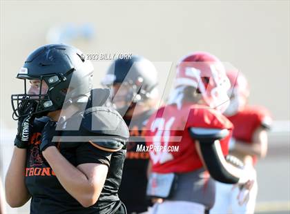 Thumbnail 3 in Grand Saline vs Van photogallery.