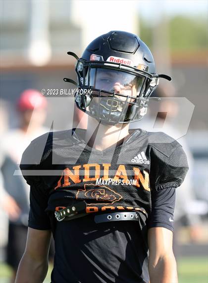 Thumbnail 3 in Grand Saline vs Van photogallery.