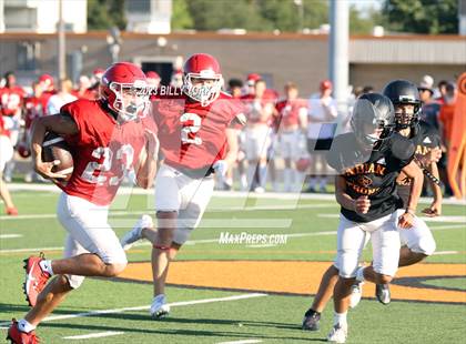 Thumbnail 2 in Grand Saline vs Van photogallery.