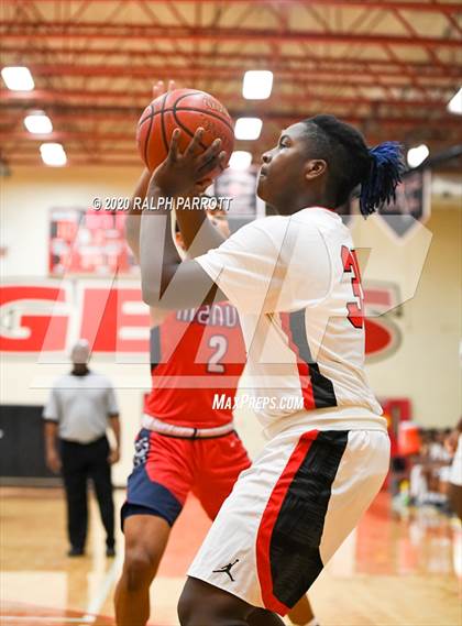 Thumbnail 3 in Manvel @ Terry photogallery.
