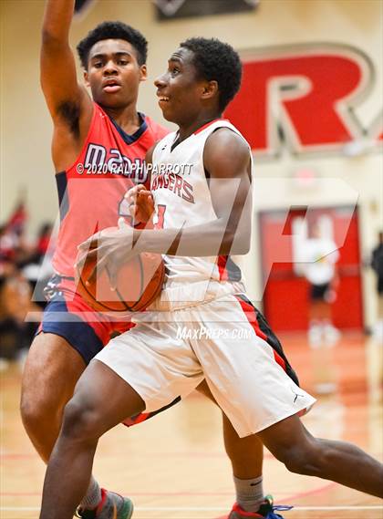Thumbnail 1 in Manvel @ Terry photogallery.