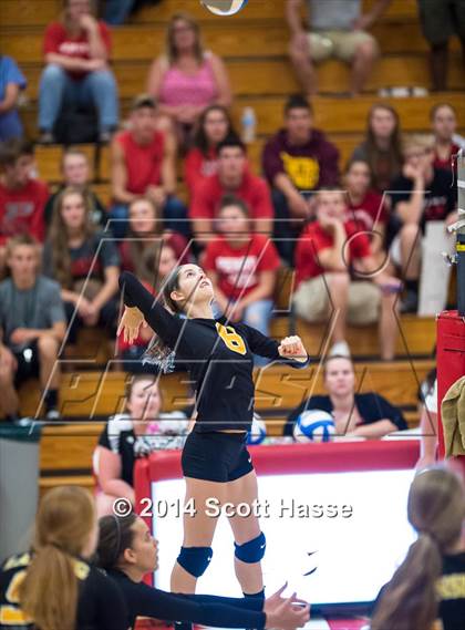 Thumbnail 2 in Lansing Christian @ Perry photogallery.