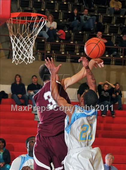 Thumbnail 3 in Communications Tech vs. Pine Grove (PIAA AA Quarterfinal) photogallery.