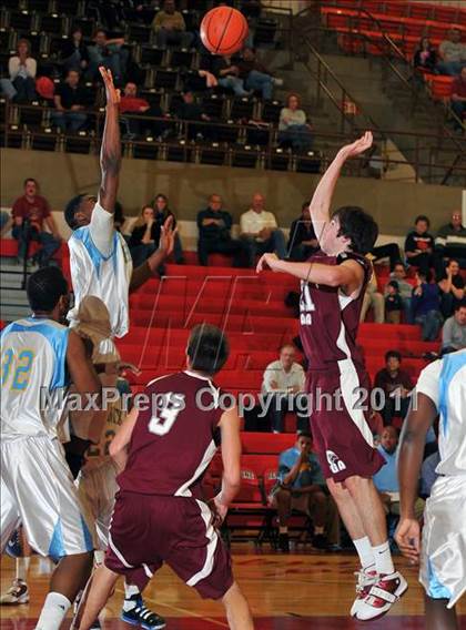 Thumbnail 2 in Communications Tech vs. Pine Grove (PIAA AA Quarterfinal) photogallery.
