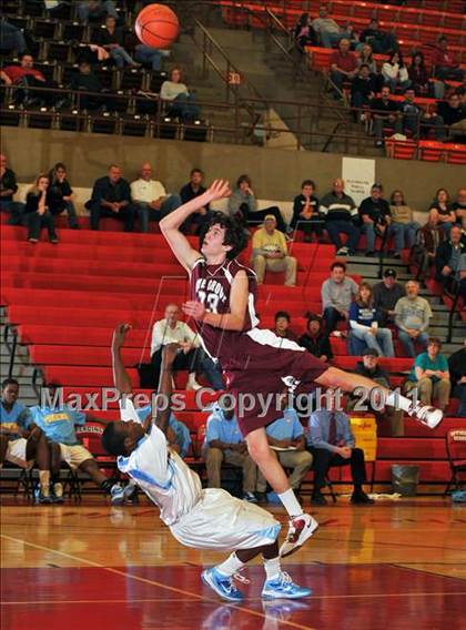 Thumbnail 2 in Communications Tech vs. Pine Grove (PIAA AA Quarterfinal) photogallery.