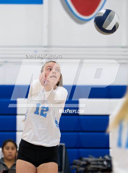 Thumbnail 1 in Gunn @ Hillsdale photogallery.