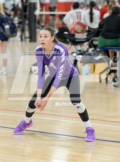 Thumbnail 2 in Arvada West vs. Brawley (Nike TOC Southwest) photogallery.