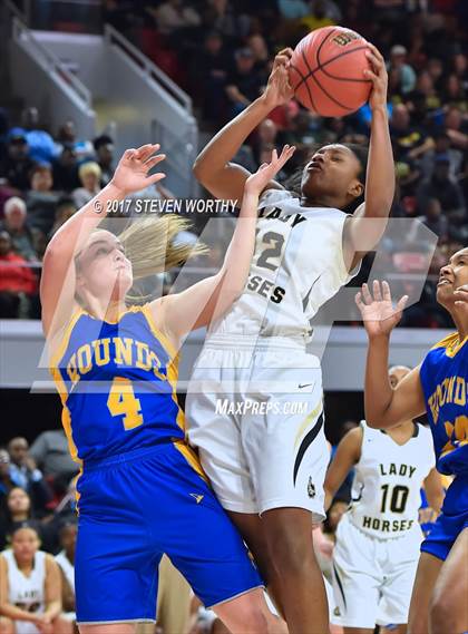 Thumbnail 2 in North Surry vs. Clinton (NCHSAA 2A Final) photogallery.