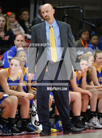 Thumbnail 3 in North Surry vs. Clinton (NCHSAA 2A Final) photogallery.
