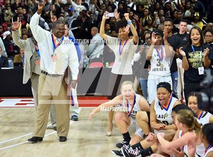 Thumbnail 3 in North Surry vs. Clinton (NCHSAA 2A Final) photogallery.