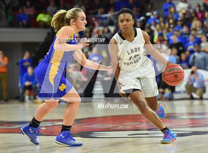 Thumbnail 3 in North Surry vs. Clinton (NCHSAA 2A Final) photogallery.