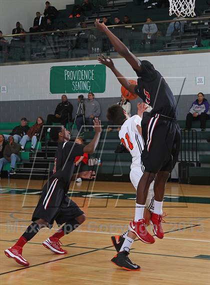 Thumbnail 3 in Etiwanda vs. Beverly Hills photogallery.