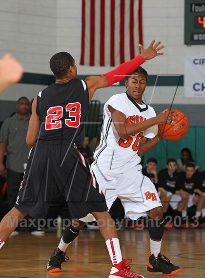Thumbnail 3 in Etiwanda vs. Beverly Hills photogallery.