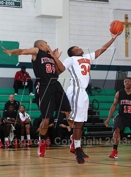 Thumbnail 3 in Etiwanda vs. Beverly Hills photogallery.