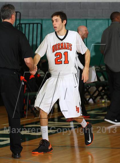 Thumbnail 1 in Etiwanda vs. Beverly Hills photogallery.