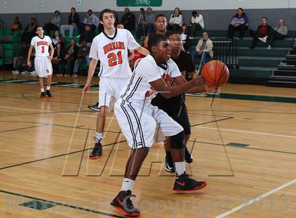 Thumbnail 2 in Etiwanda vs. Beverly Hills photogallery.