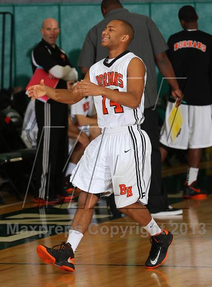 Thumbnail 1 in Etiwanda vs. Beverly Hills photogallery.