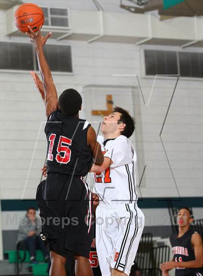 Thumbnail 2 in Etiwanda vs. Beverly Hills photogallery.