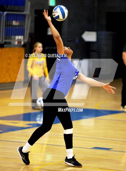 Thumbnail 1 in Federal Way @ Tahoma photogallery.