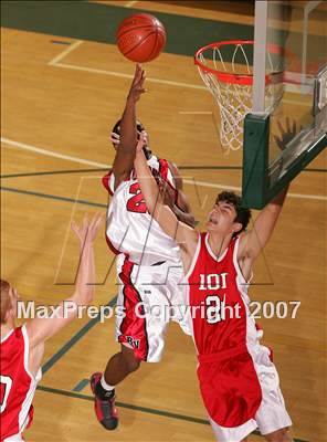 Thumbnail 2 in Lodi vs. Rancho Verde (Torrey Pines Holiday Prep Classic) photogallery.