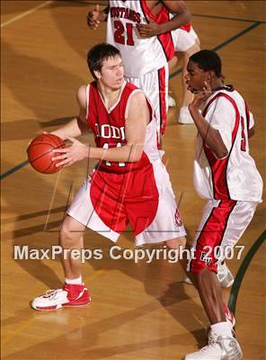 Thumbnail 1 in Lodi vs. Rancho Verde (Torrey Pines Holiday Prep Classic) photogallery.