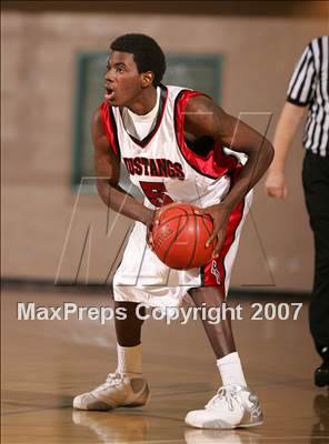 Thumbnail 1 in Lodi vs. Rancho Verde (Torrey Pines Holiday Prep Classic) photogallery.