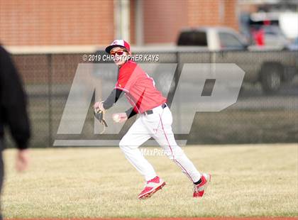Thumbnail 3 in Benton @ DuQuoin photogallery.