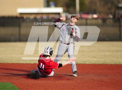 Thumbnail 3 in Benton @ DuQuoin photogallery.