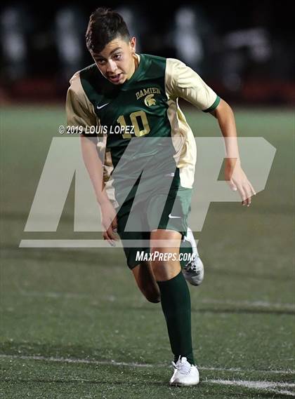 Thumbnail 2 in Ayala @ Damien photogallery.