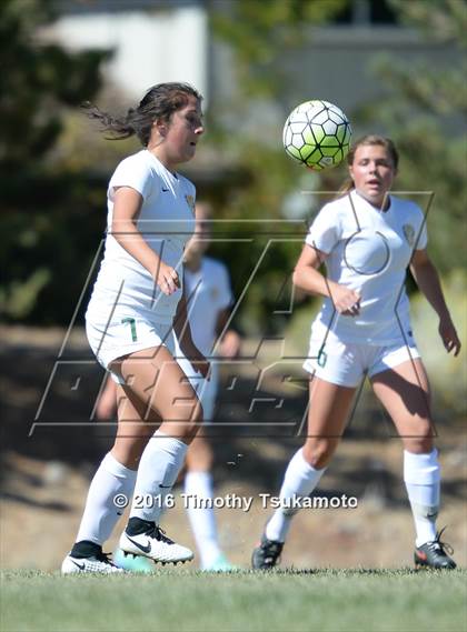 Thumbnail 1 in Douglas @ Bishop Manogue photogallery.